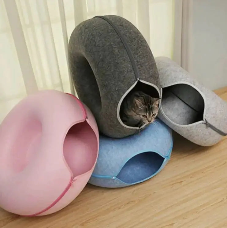 Four Seasons Available Cat Round Felt Pet Nest